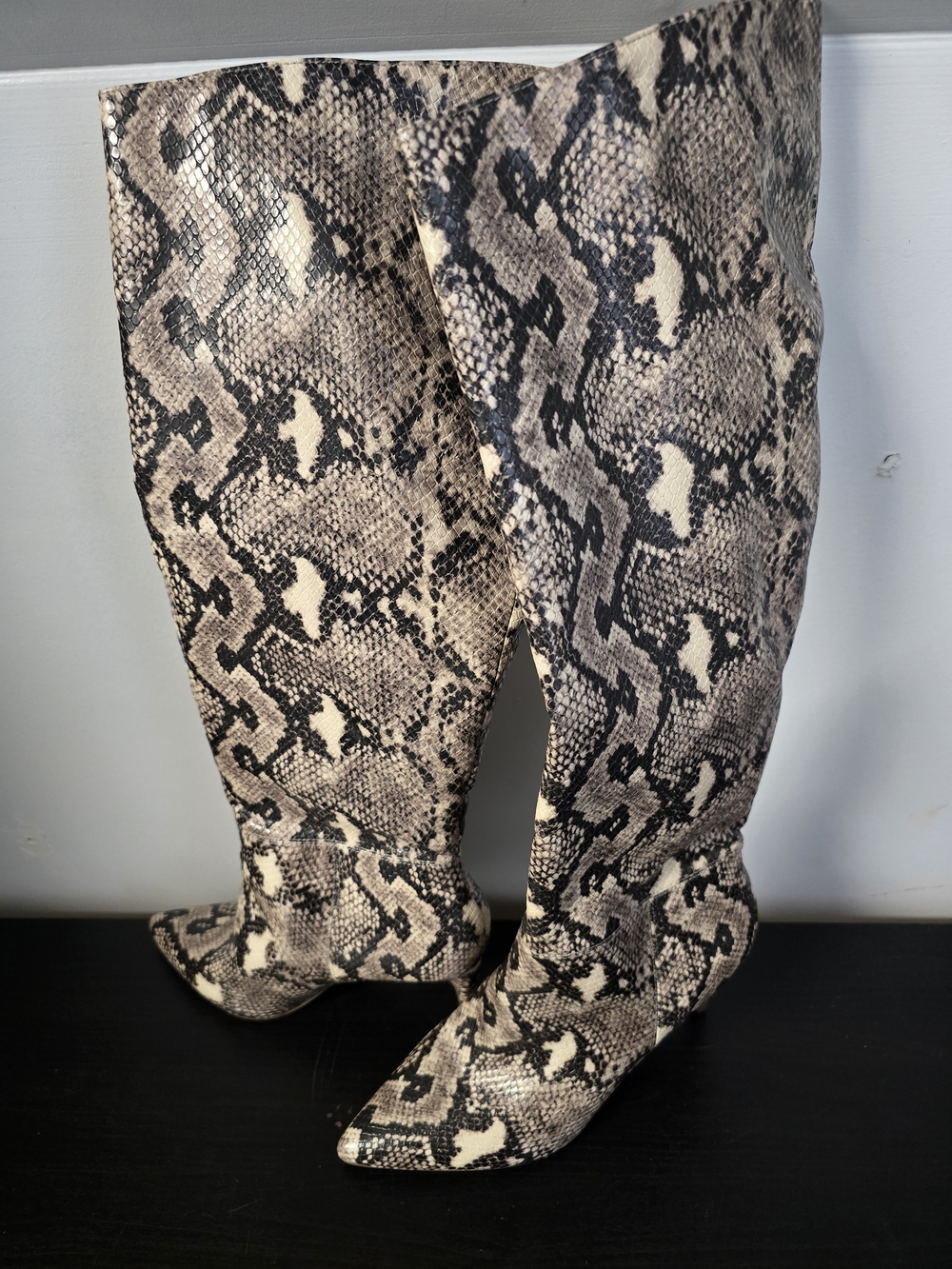 Steve Madden Beige and Black Snake-Print Pointed Stiletto Pumps